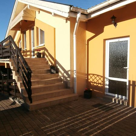 Pokoje Goscinne - Noclegi Charzykowy Exterior photo